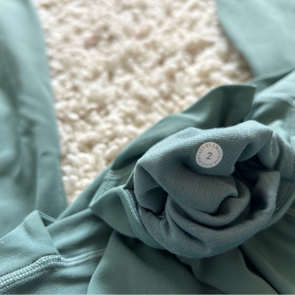 Lululemon Align High Rise Pant with Pockets - Picture 5 of 5